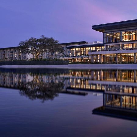 Jw Marriott Hotel Bengaluru Prestige Golfshire Resort & Spa Avati Buitenkant foto