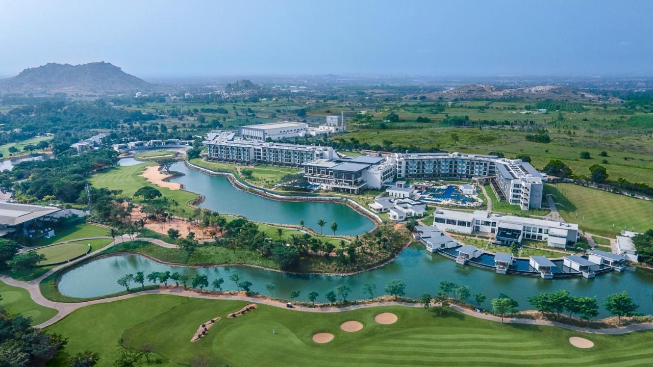 Jw Marriott Hotel Bengaluru Prestige Golfshire Resort & Spa Avati Buitenkant foto