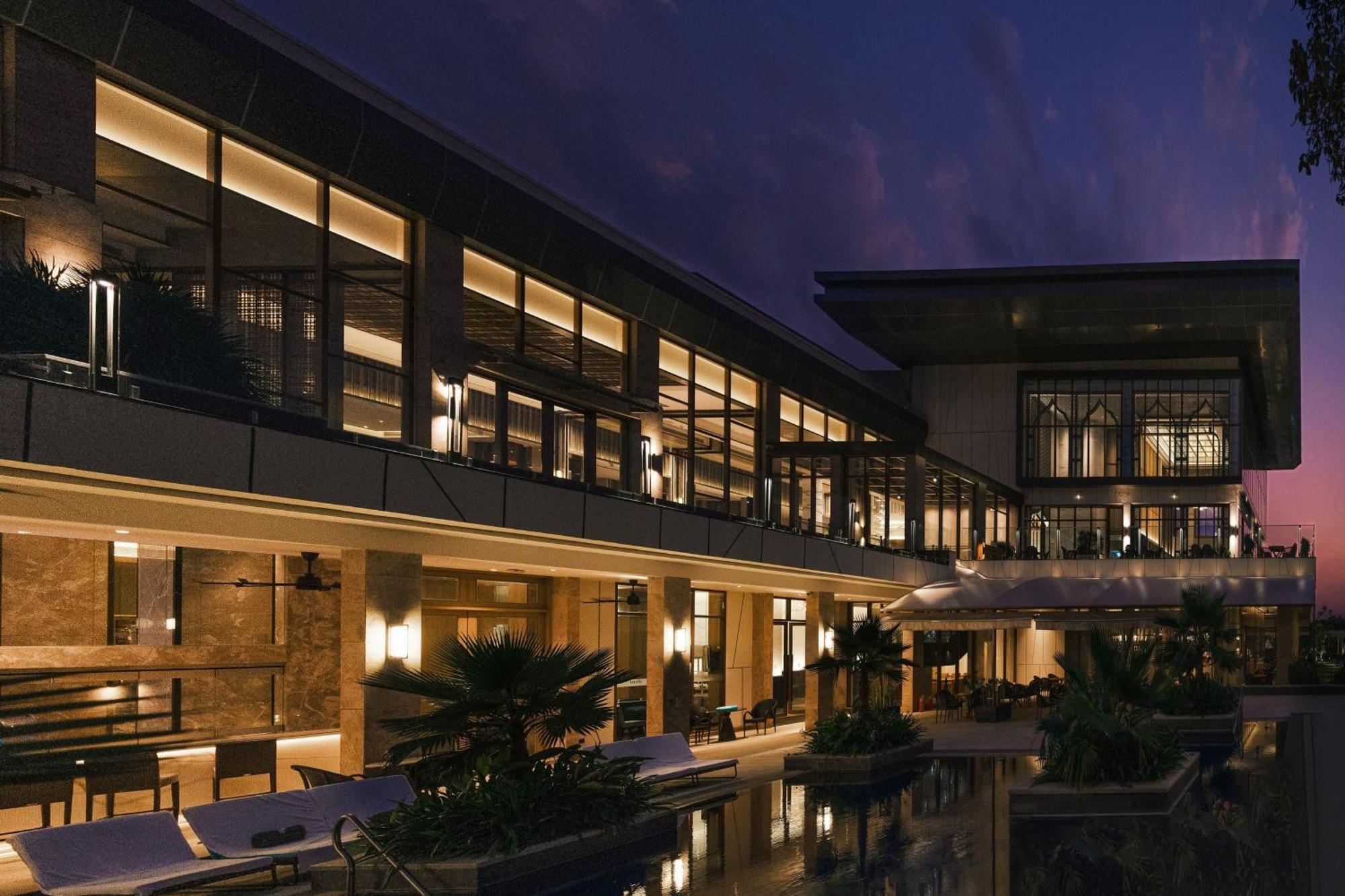 Jw Marriott Hotel Bengaluru Prestige Golfshire Resort & Spa Avati Buitenkant foto