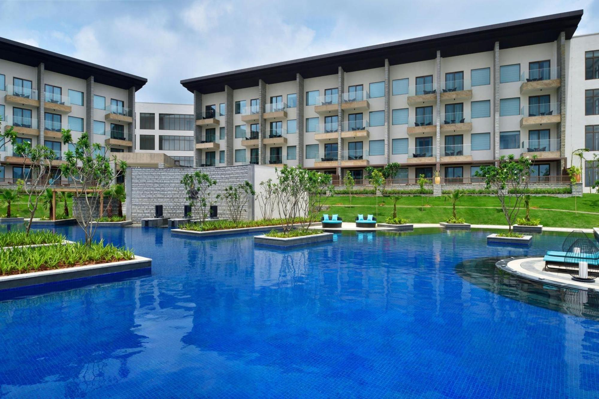 Jw Marriott Hotel Bengaluru Prestige Golfshire Resort & Spa Avati Buitenkant foto