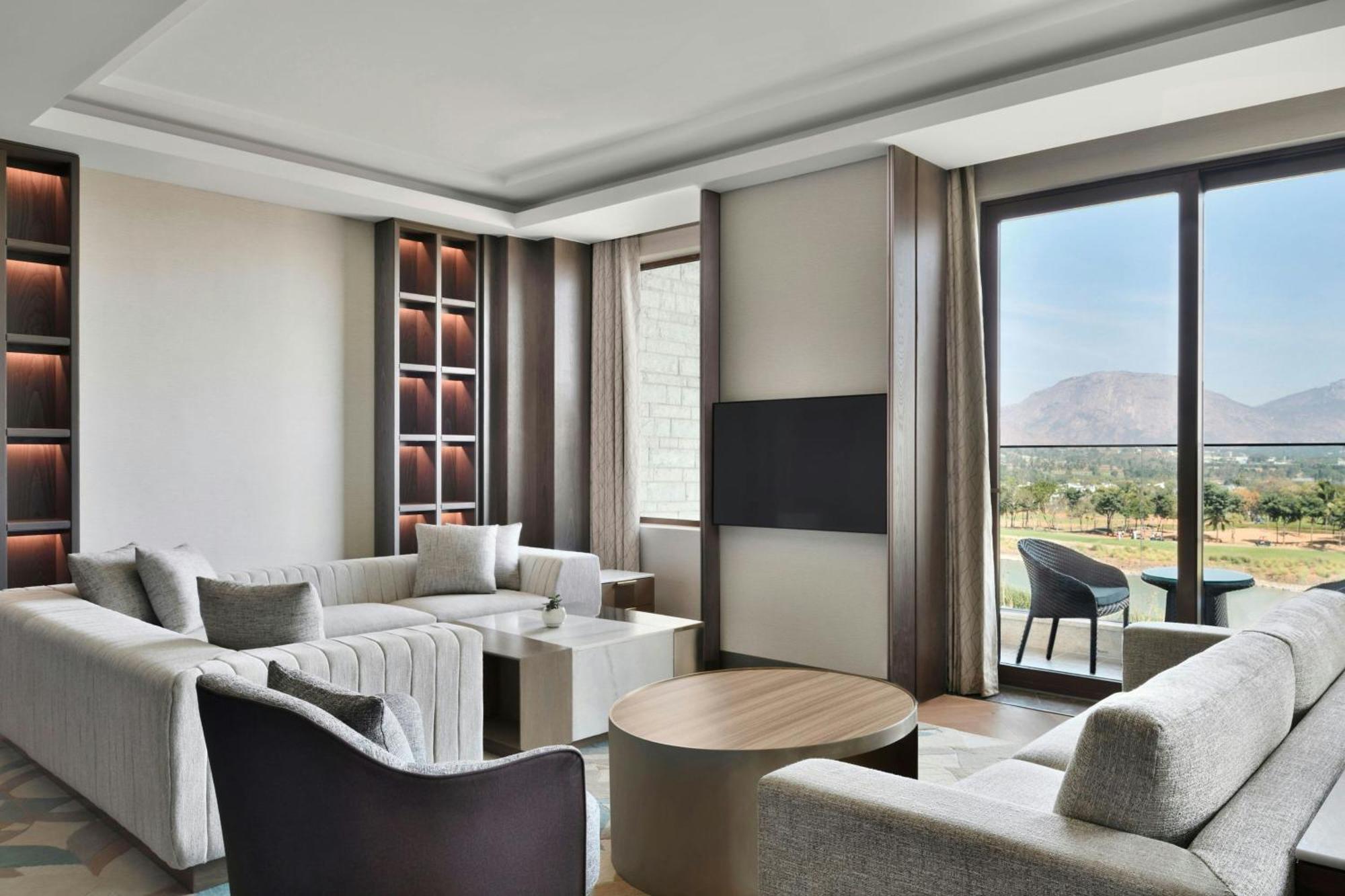 Jw Marriott Hotel Bengaluru Prestige Golfshire Resort & Spa Avati Buitenkant foto